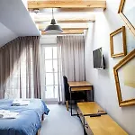 فندق مبيت وإفطار Estancja Mezowo