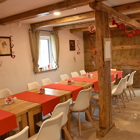 Estancja Bed & Breakfast