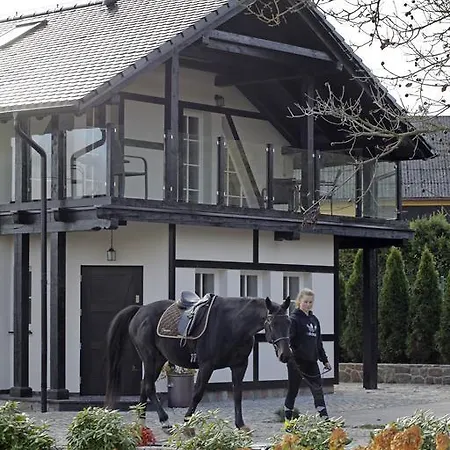 Estancja Bed & Breakfast Mezowo