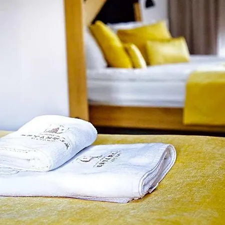 Bed & Breakfast Estancja 4*